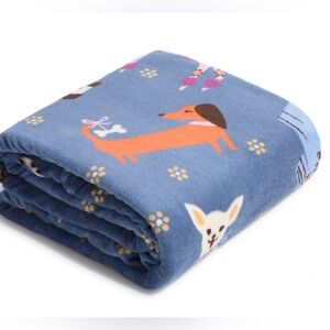 Vera Bradley Essential Throw Blanket in Bark Park NWT